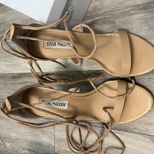 Steve Madden Strappy Heels size 7.5 US